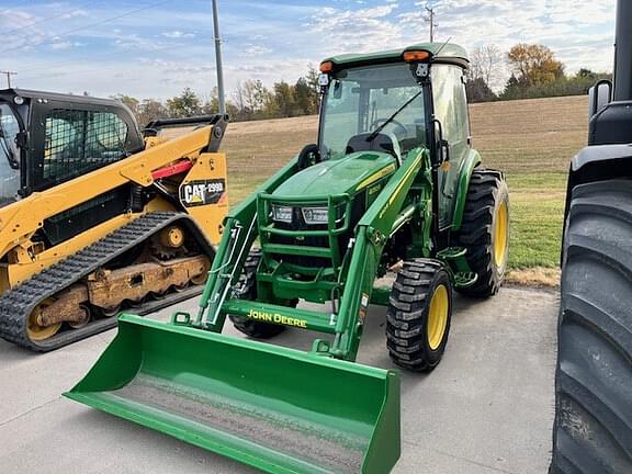 Image of John Deere 4052R equipment image 1