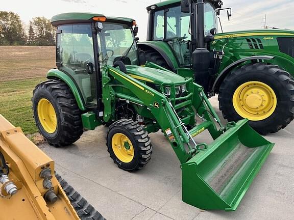 Image of John Deere 4052R Primary image