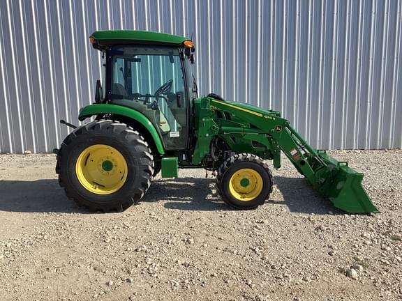 Image of John Deere 4052R equipment image 3