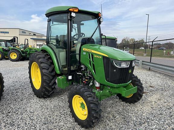 Image of John Deere 4052R Primary image