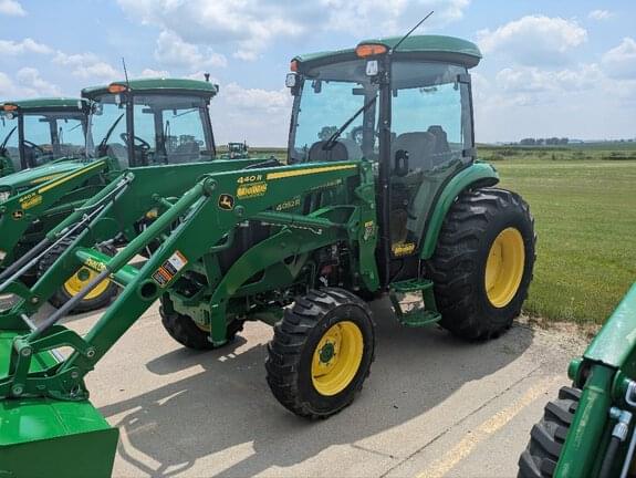 Image of John Deere 4052R equipment image 1