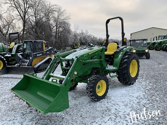 Image of John Deere 4066M equipment image 1