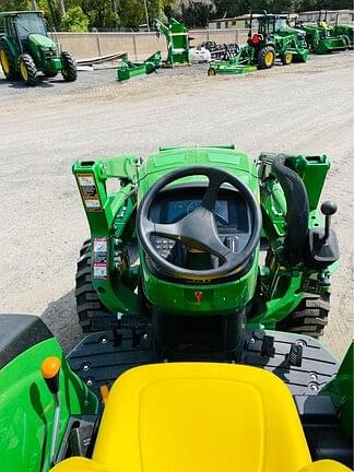 Image of John Deere 4066M equipment image 4