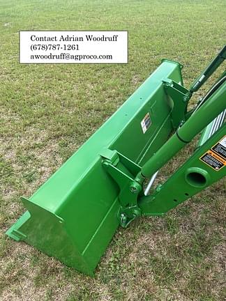 Image of John Deere 4066M equipment image 4