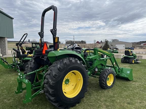 Image of John Deere 4066M equipment image 1