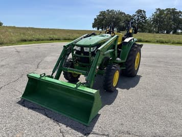 Main image John Deere 4066M