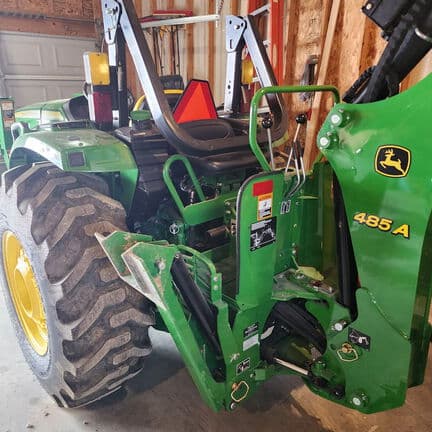 Image of John Deere 4066M equipment image 3