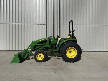 Main image John Deere 4066M