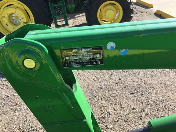 Image of John Deere 4066M equipment image 4