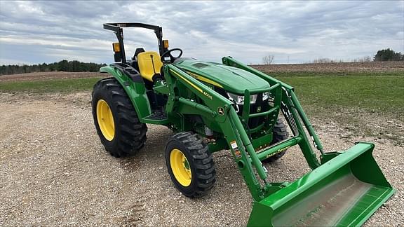Image of John Deere 4066M Image 0