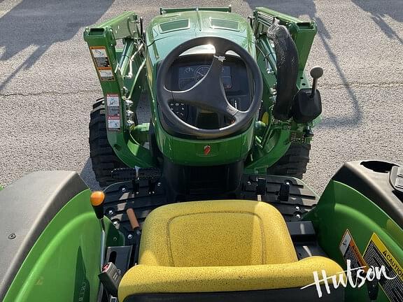 Image of John Deere 4066M equipment image 4