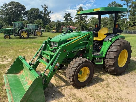 Image of John Deere 4066M equipment image 3