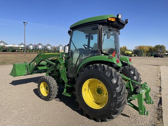 Image of John Deere 4066R equipment image 3