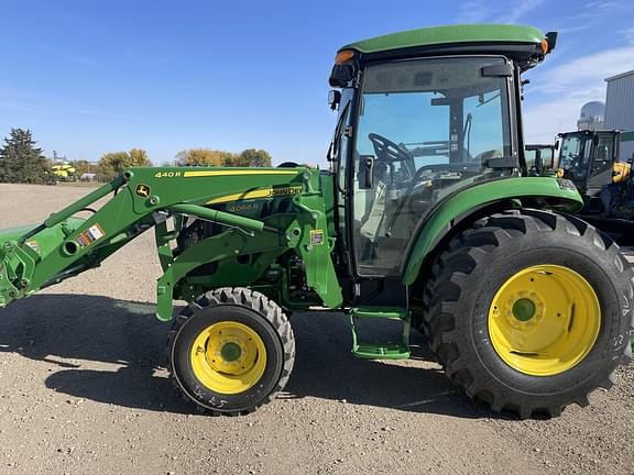 Image of John Deere 4066R equipment image 2