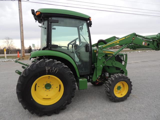 Image of John Deere 4066R equipment image 3