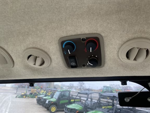 Image of John Deere 4066R equipment image 1