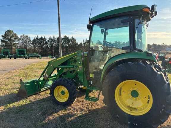 Image of John Deere 4066R Primary image