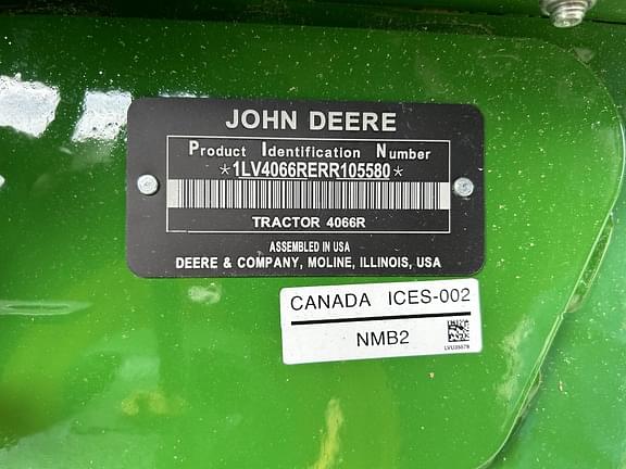 Image of John Deere 4066R equipment image 4