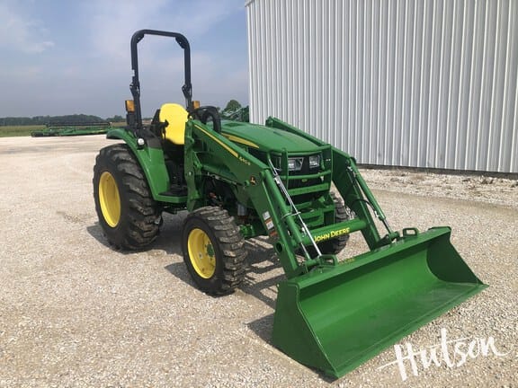Main image John Deere 4066R