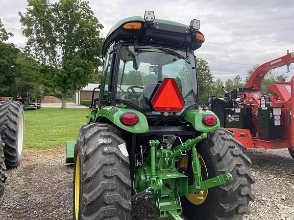 Image of John Deere 4066R equipment image 2