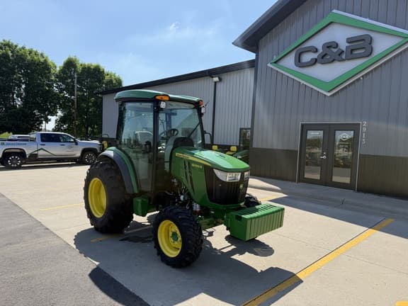 Image of John Deere 4066R equipment image 1