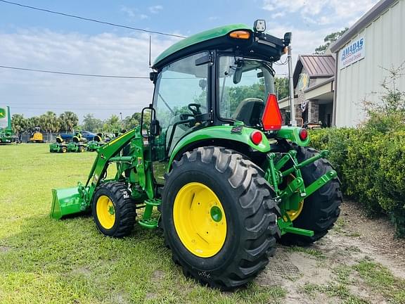 Image of John Deere 4066R equipment image 1