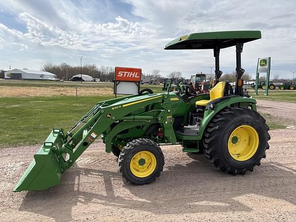 Image of John Deere 4066R equipment image 1