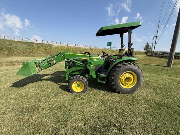 Image of John Deere 4066R Primary image