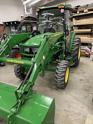 Image of John Deere 4066R equipment image 1