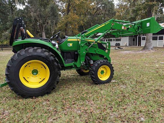 Image of John Deere 4066R equipment image 2