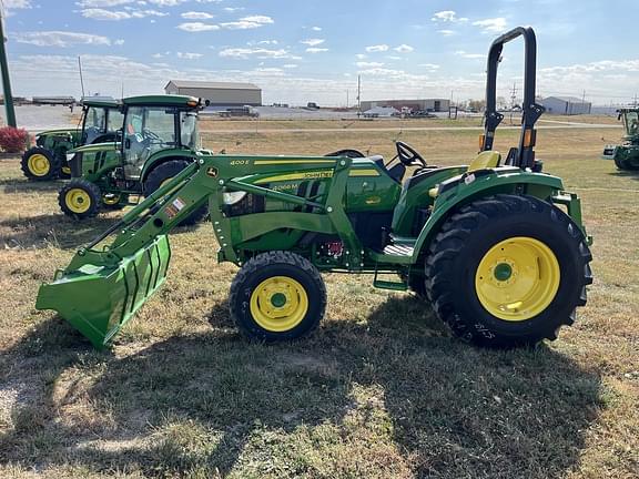 Image of John Deere 4066M equipment image 3