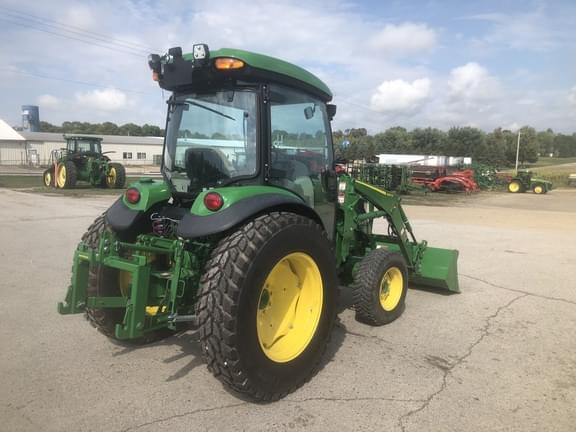 Image of John Deere 4066R equipment image 3