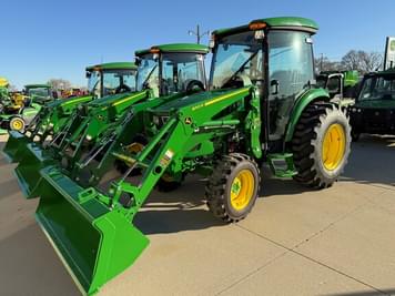 Main image John Deere 4066R