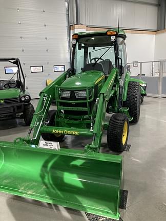 Image of John Deere 4066R equipment image 3