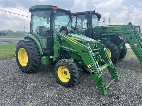 Image of John Deere 4066R Primary image