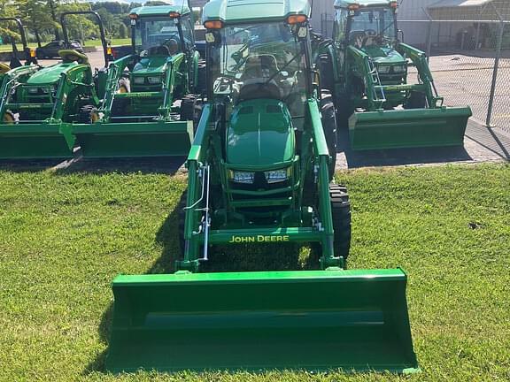 Image of John Deere 4066R equipment image 4