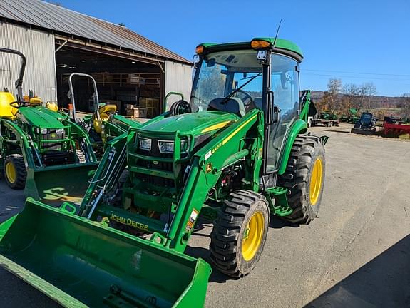 Image of John Deere 4066R equipment image 1