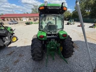 Image of John Deere 4066R equipment image 3