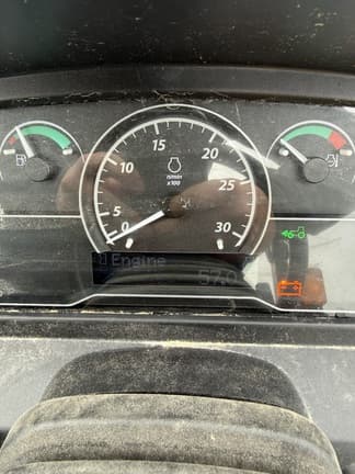 Image of John Deere 4066R equipment image 4