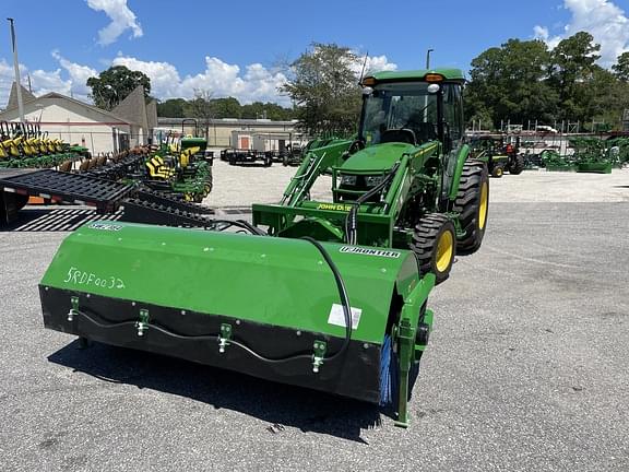 Image of John Deere 4066R equipment image 1