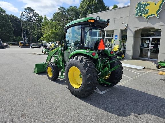 Image of John Deere 4066R equipment image 4