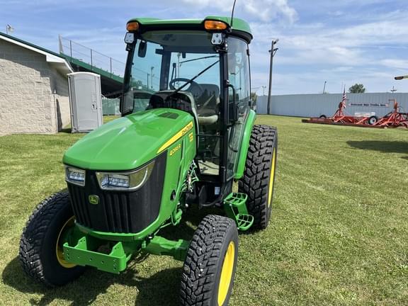Image of John Deere 4066R Primary image