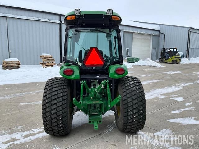Image of John Deere 4066R equipment image 3