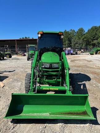 Image of John Deere 4075R equipment image 2