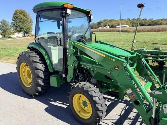 Image of John Deere 4075R equipment image 2