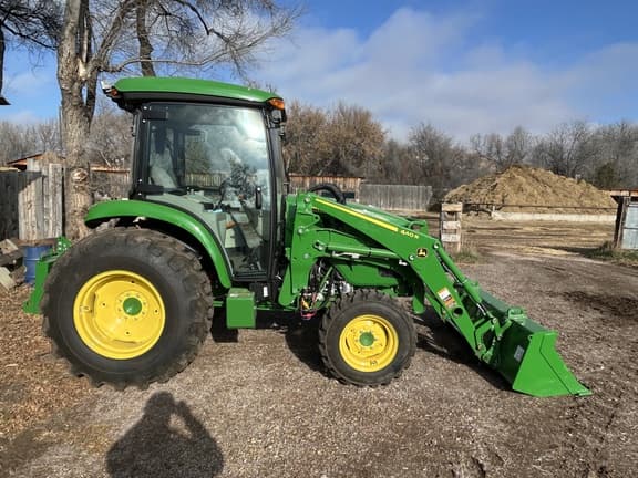 Image of John Deere 4075R equipment image 4