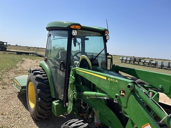 Image of John Deere 4075R equipment image 1