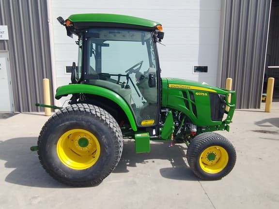 Image of John Deere 4075R equipment image 3
