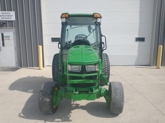 Image of John Deere 4075R equipment image 1
