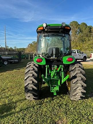 Image of John Deere 4075R equipment image 2